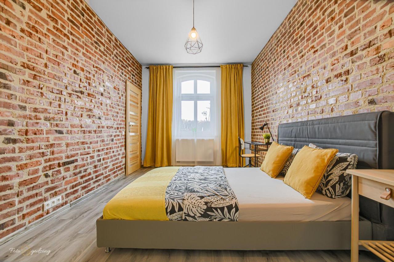 Uno Apartaments Катовіце Екстер'єр фото