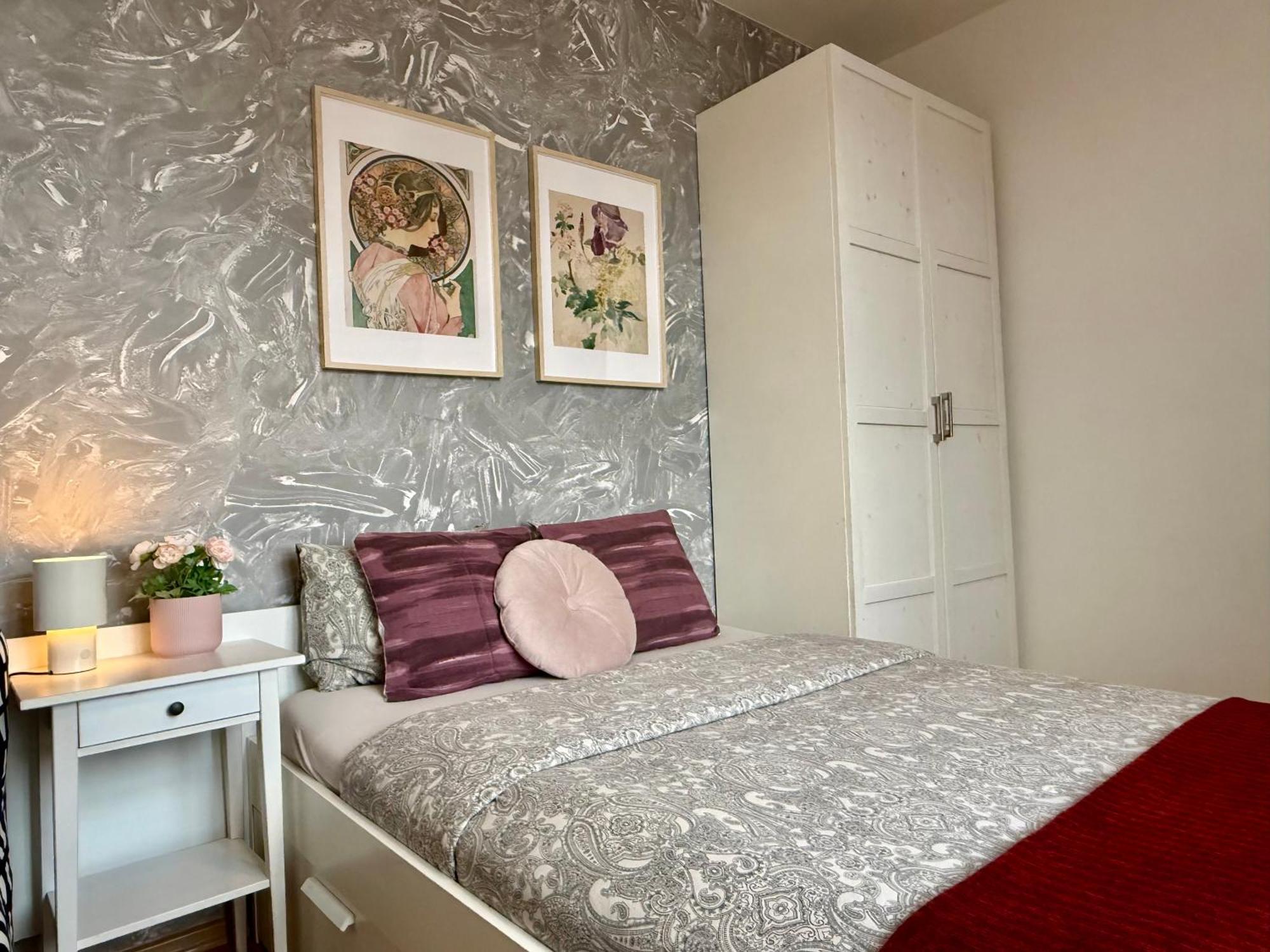 Uno Apartaments Катовіце Екстер'єр фото