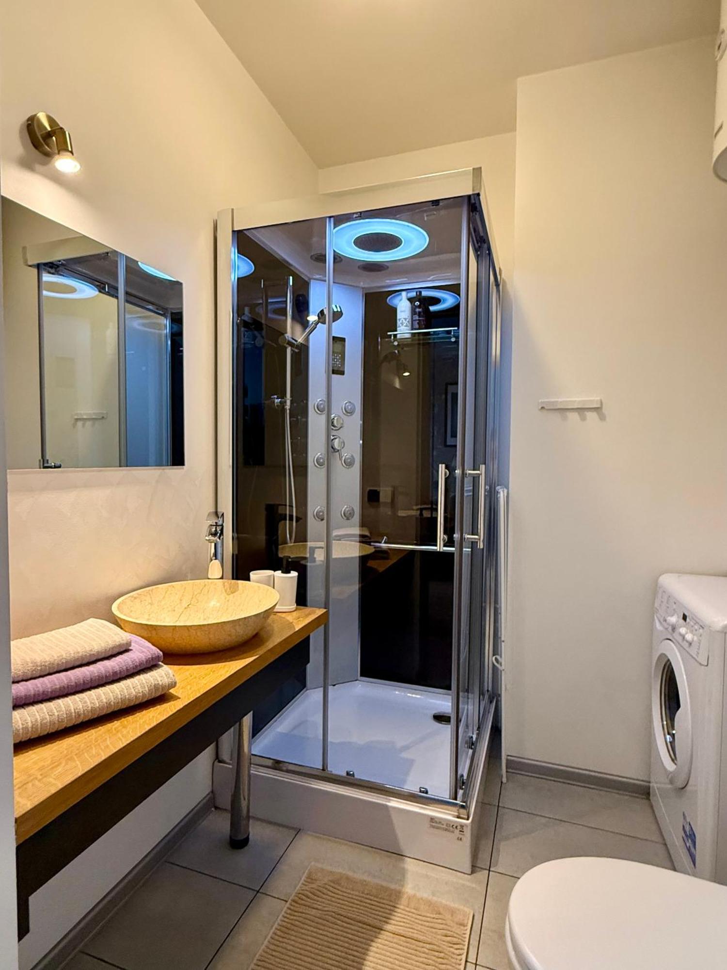 Uno Apartaments Катовіце Екстер'єр фото