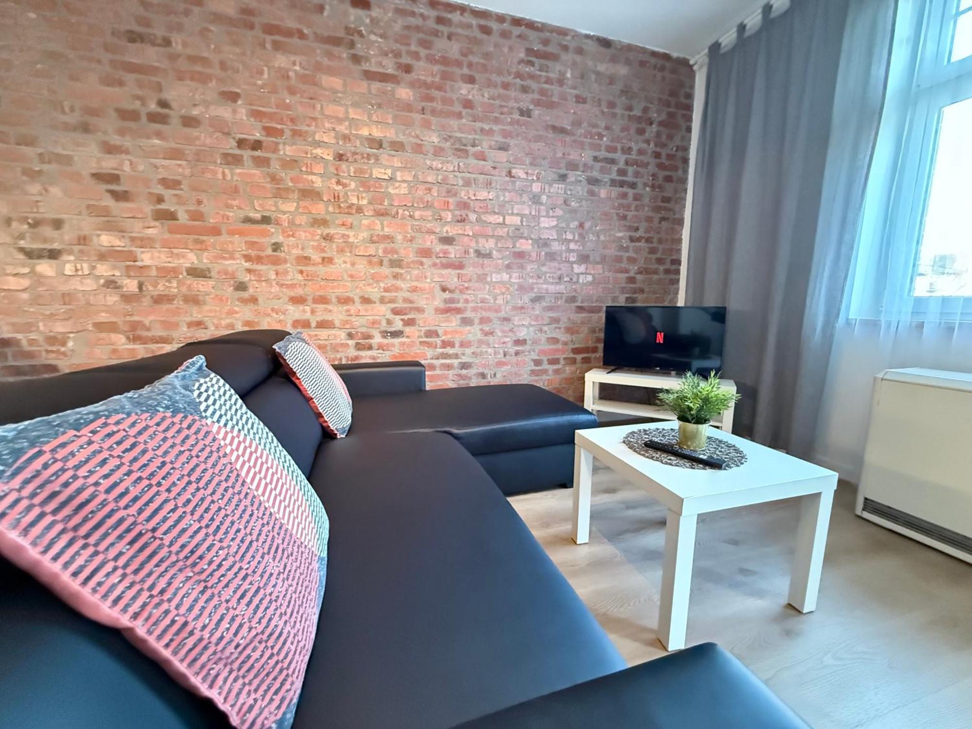 Uno Apartaments Катовіце Екстер'єр фото