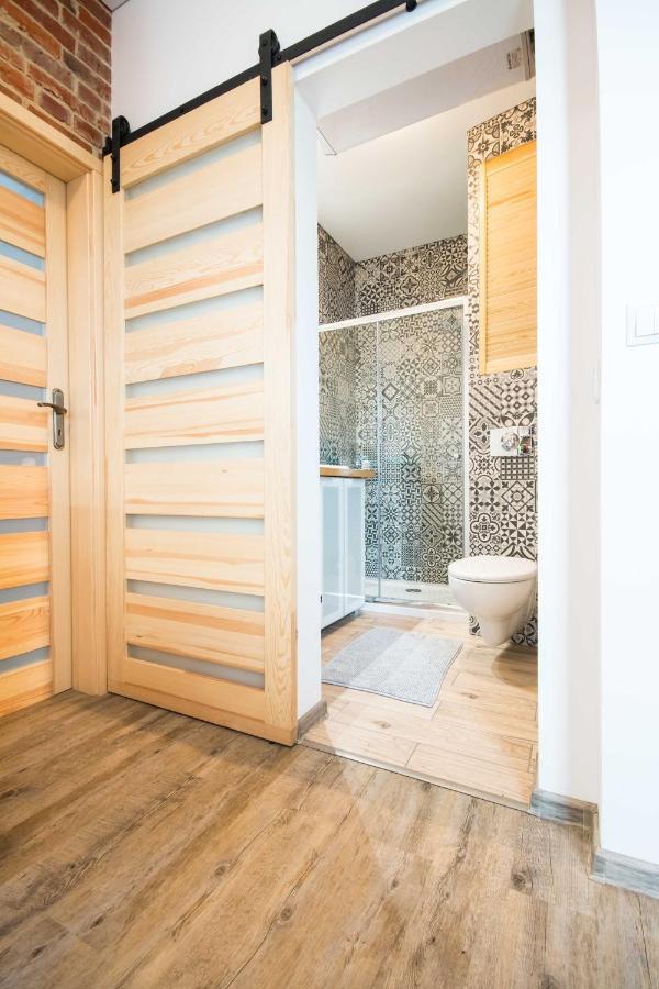 Uno Apartaments Катовіце Екстер'єр фото