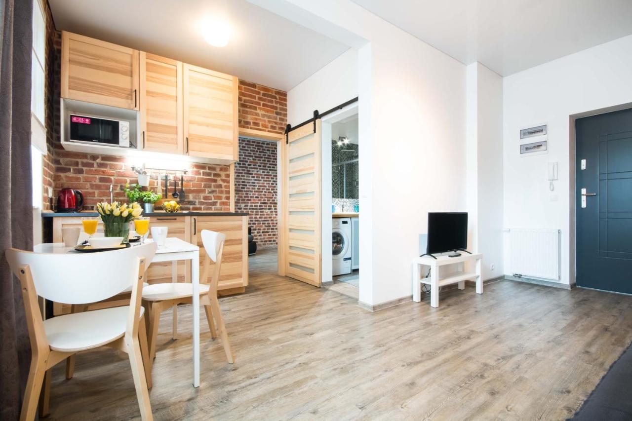 Uno Apartaments Катовіце Екстер'єр фото