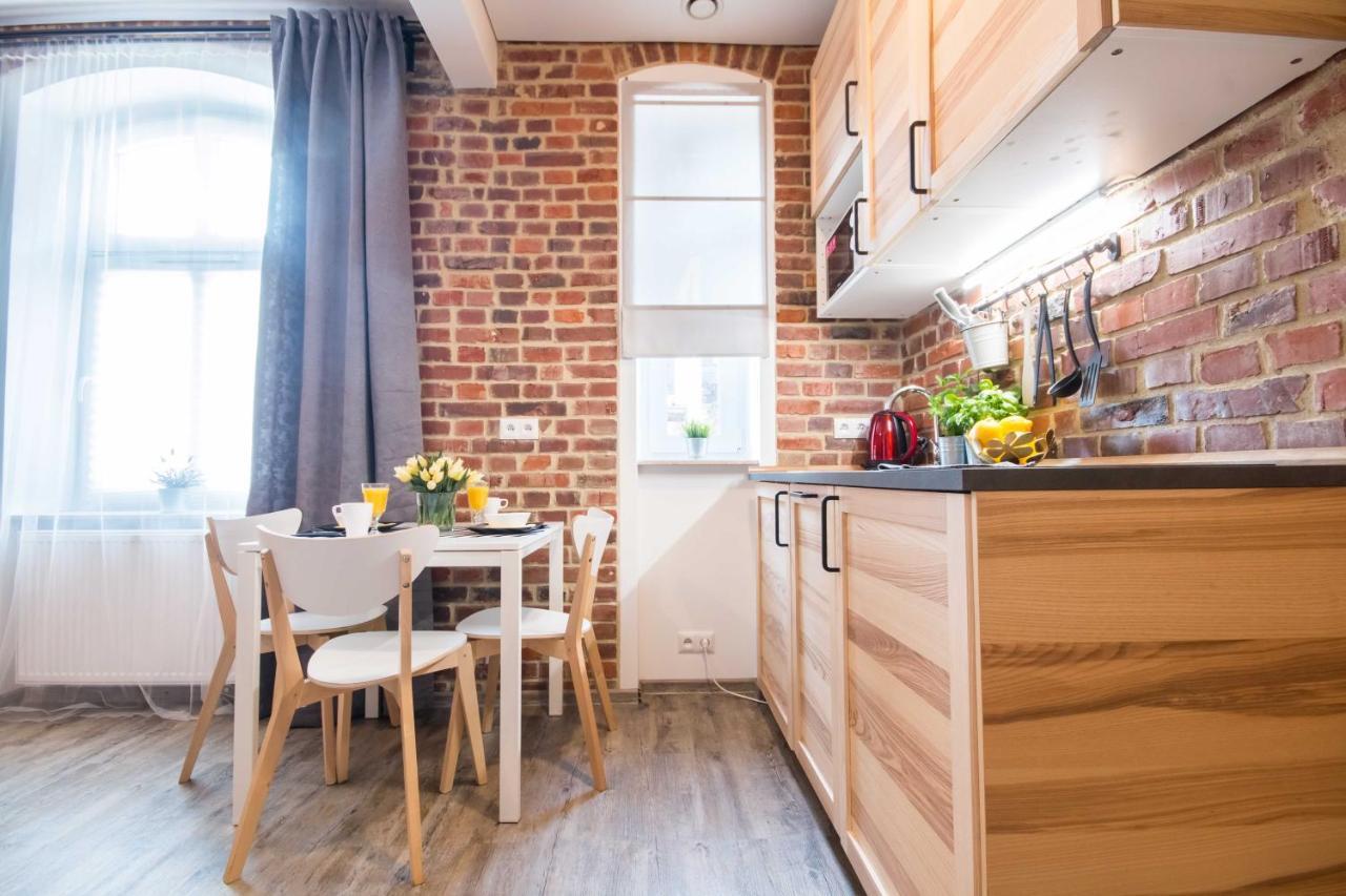 Uno Apartaments Катовіце Екстер'єр фото